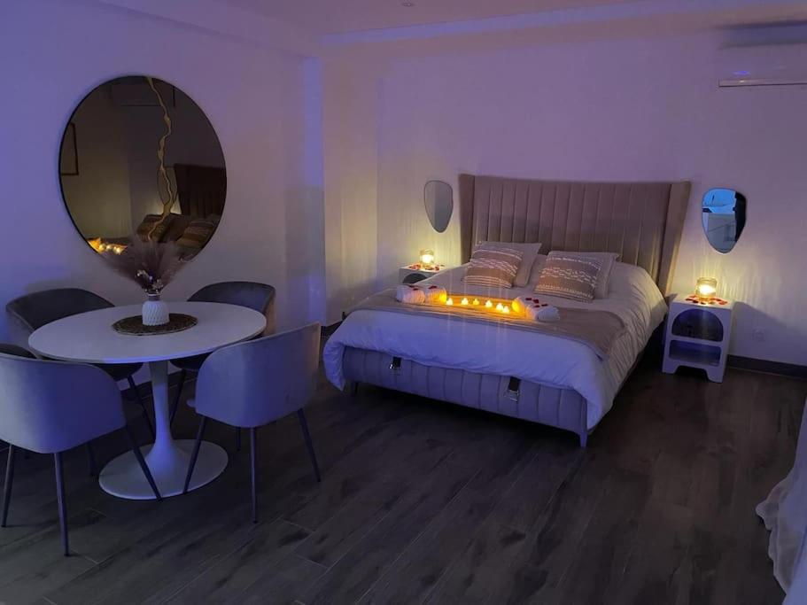 Love Room - Cocon Room - Toulon - Ollioules Exterior photo