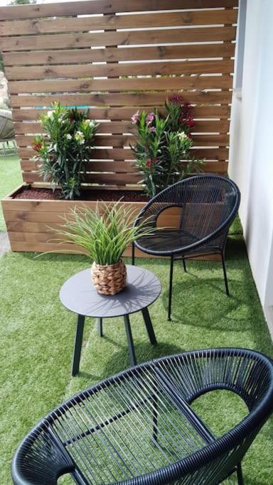 Love Room - Cocon Room - Toulon - Ollioules Exterior photo