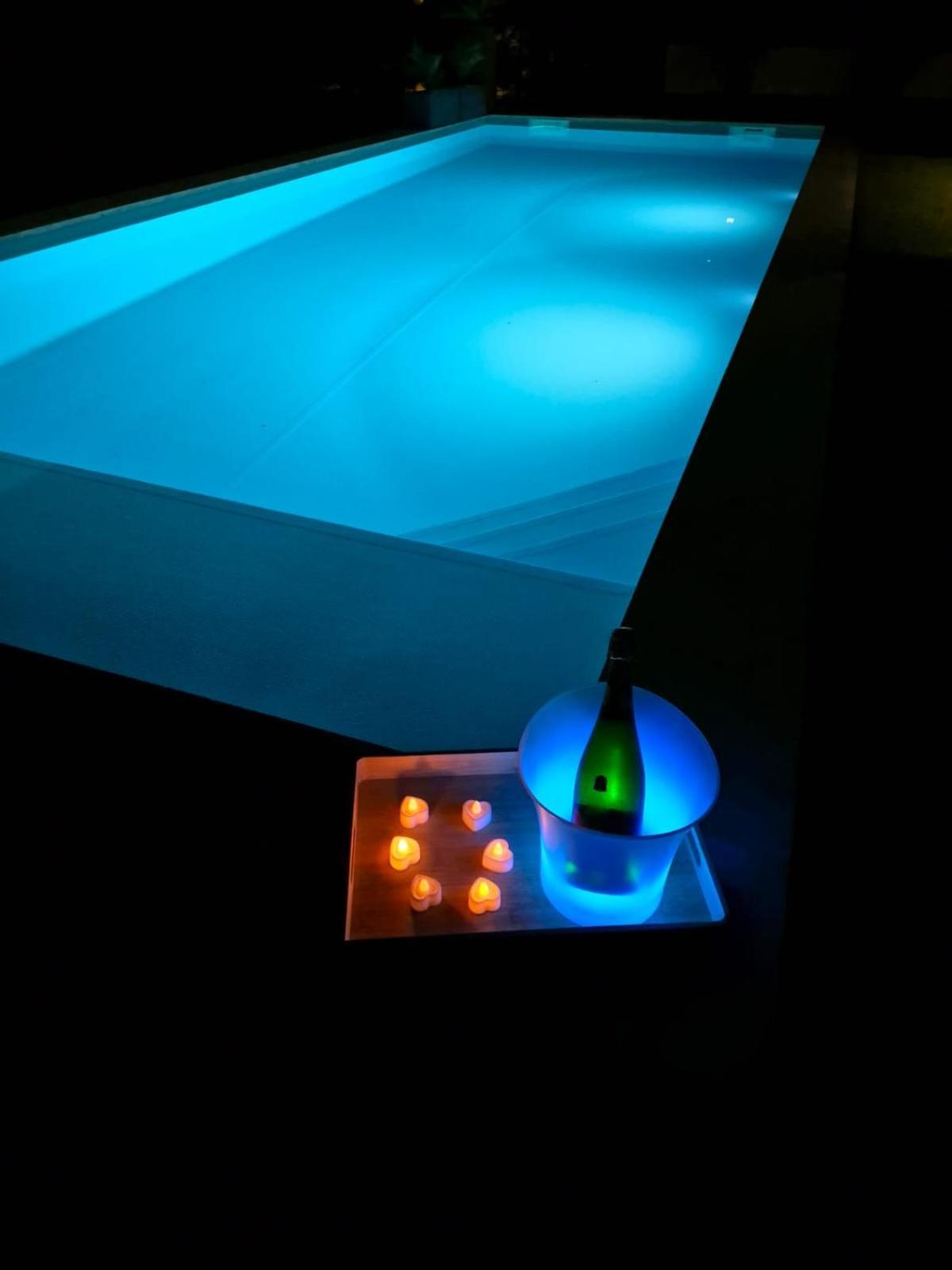 Love Room - Cocon Room - Toulon - Ollioules Exterior photo